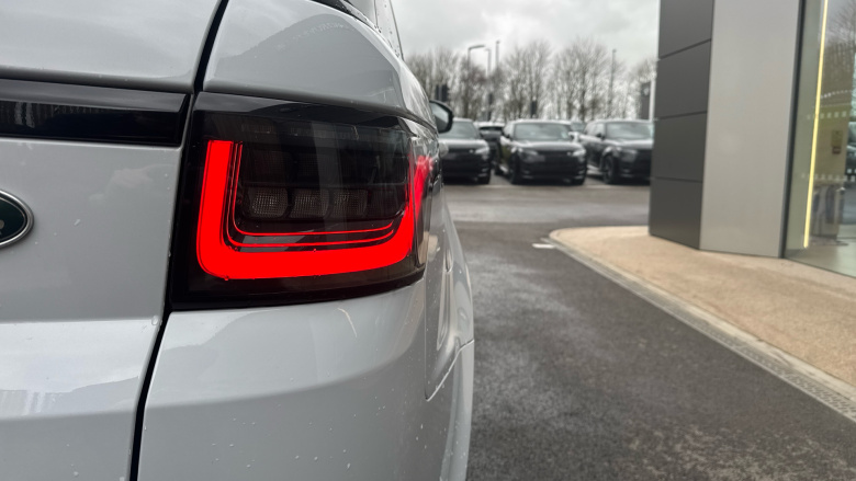 Land Rover Range Rover Sport 3.0 SDV6 HSE Dynamic 5dr Auto Diesel Estate